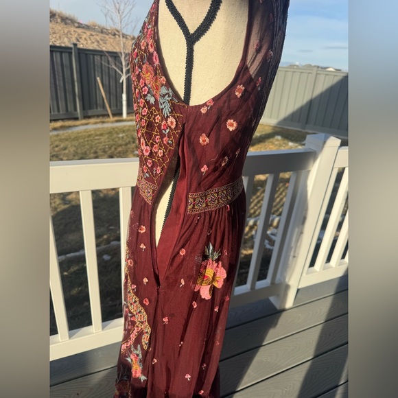 Sundance Embroidered Boho Maxi Dress | Burgundy Floral Sleeveless size small - Picture 6 of 10